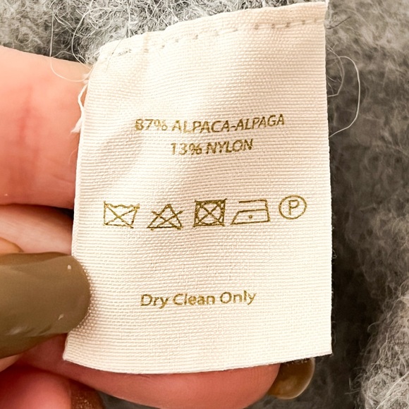 Free People Gray Cozy Wool Pockets Fall Winter Cardigan Size Medium - Picture 9 of 9